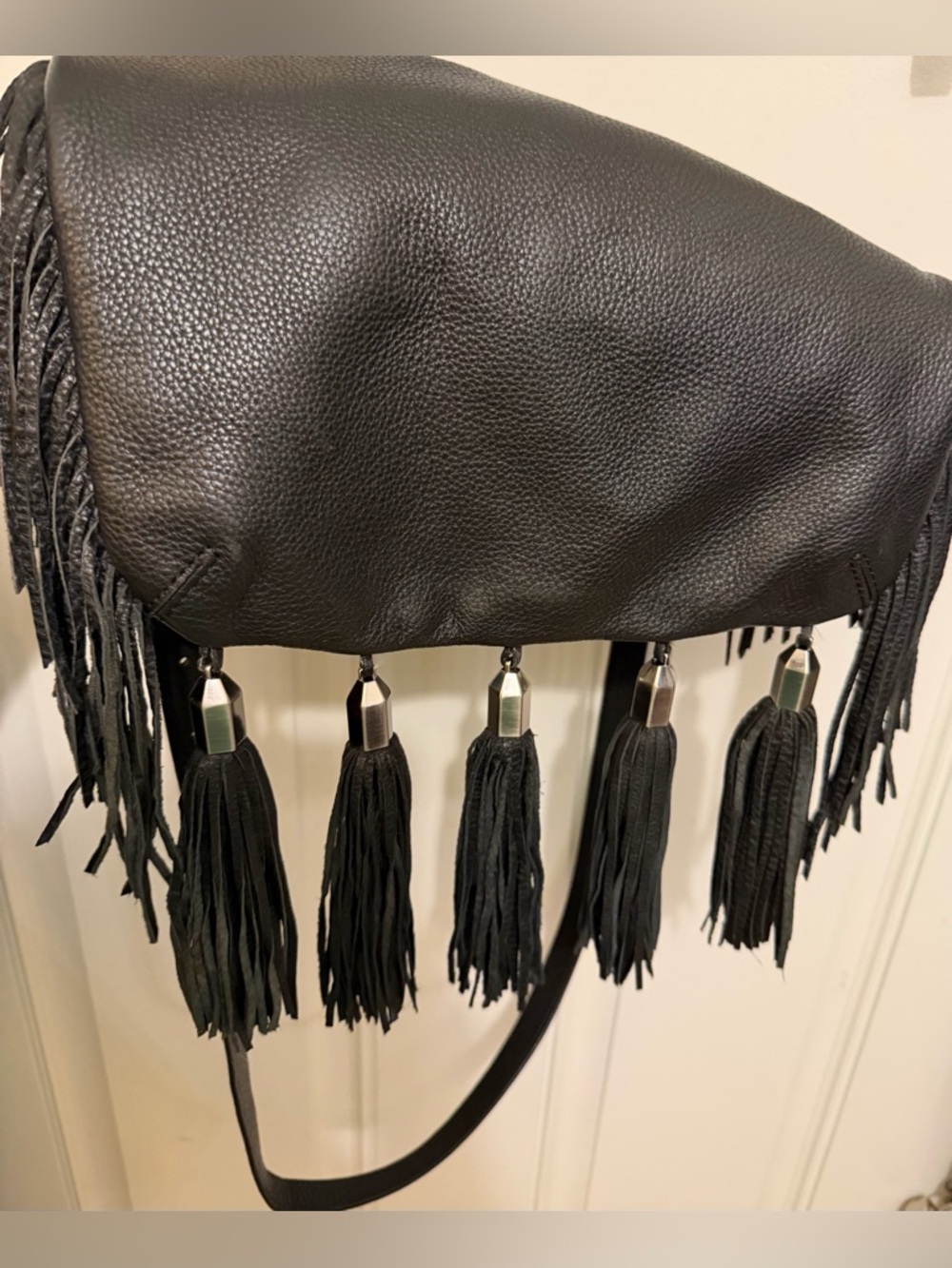 Fringed Tassel Crossbody Pebble Leather Black Bag - Picture 7 of 11